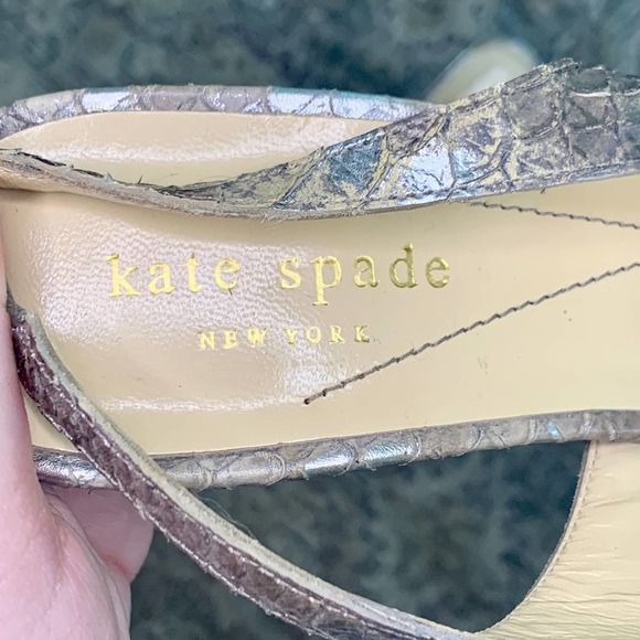 Taupe Snakeskin Kate Spade Kitten Heels Size 7 - Picture 3 of 6